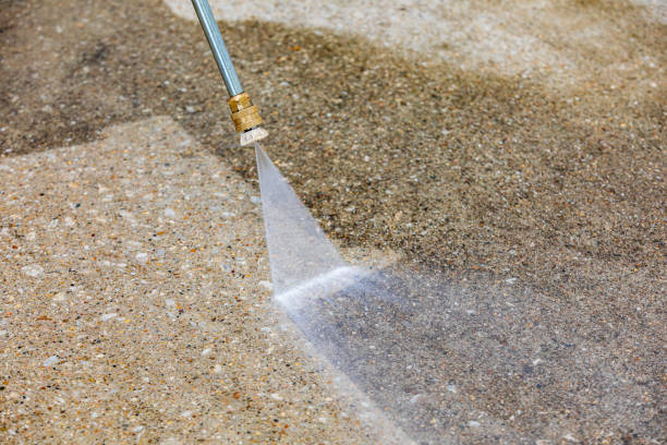 Best Building Exterior Pressure Washing in Greendale, WI